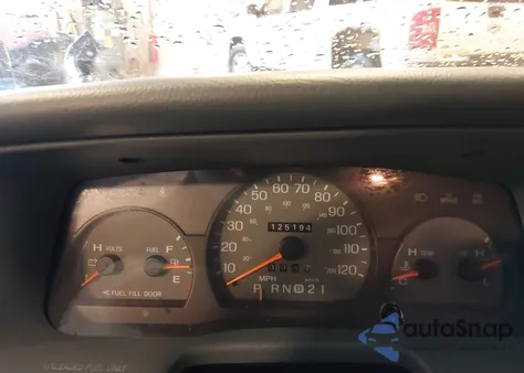 1996 Mercury Grand Marquis Ls/Bayshore из США, поврежденный, VIN 2MELM75W1TX646918